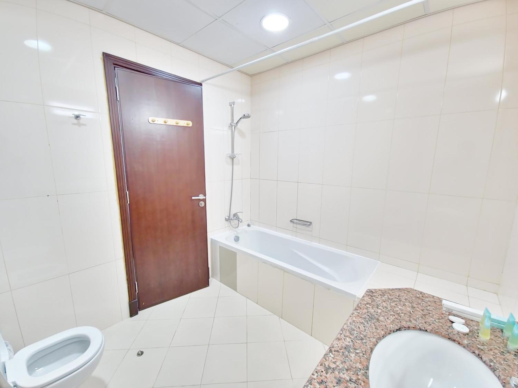 Harf2401 Chic In Al Reem * Abu Dhabi