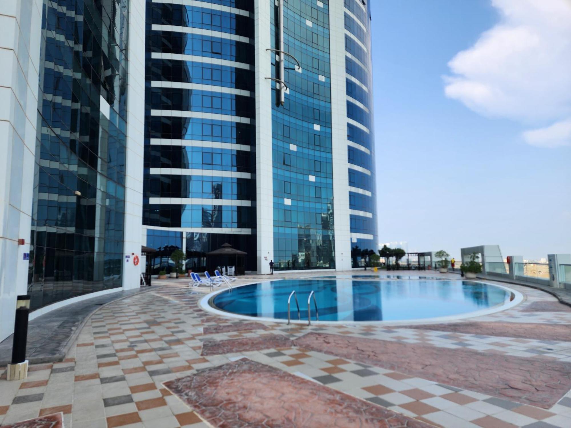 Harf2401 Chic In Al Reem Abou Dabi